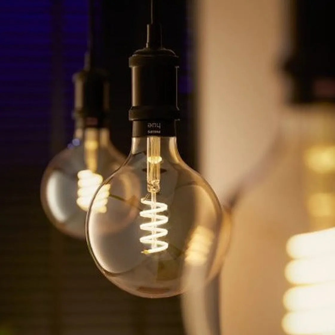 Philips Hue Led-Pærer Smart E27 Sokkel|Philips Hue<white LED 7W E27 G125 2200-4500 Kelvin - 125 mm