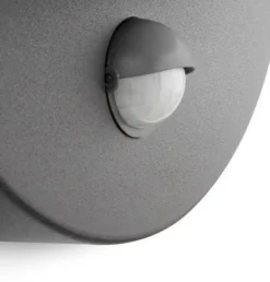 Philips Utelamper - Klassiske Vegglamper<myGarden Juni vegglampe utendørs IP44 E27 m/sensor -