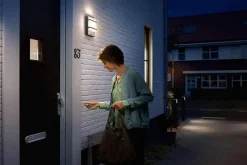 Philips Utelamper - Veggskjold / Plafond<myGarden Petronia 12W med sensor - Antrasitt