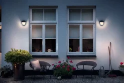 Philips Utelamper - Klassiske Vegglamper<myGarden Serres vegglampe utendørs IP44 -