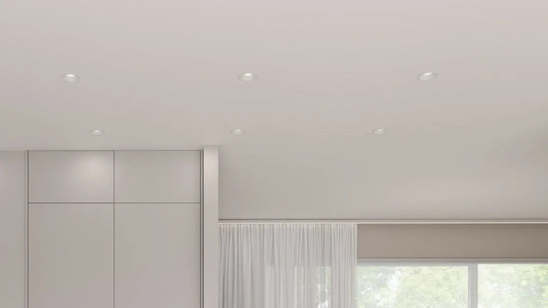 Plejd Plejd<smart lavtbyggende spot / downlight 2200-4000K IP44 8W RA90