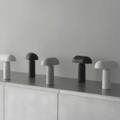Normann Copenhagen Oppladbare Bordlamper<Porta bordlampe - Svart