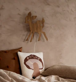 Ferm Living Barneromsbelysning<Rådyr vegglampe - røkt eik