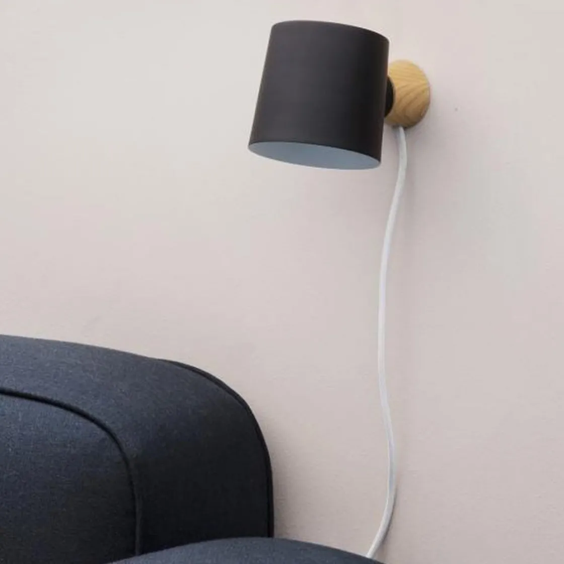 Normann Copenhagen Leselamper<Rise vegglampe, Svart