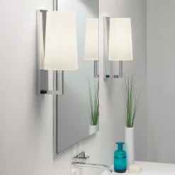 Astro Lighting Baderomsbelysning Vegg<Riva 350 vegglampe baderom IP44 med glass skjerm