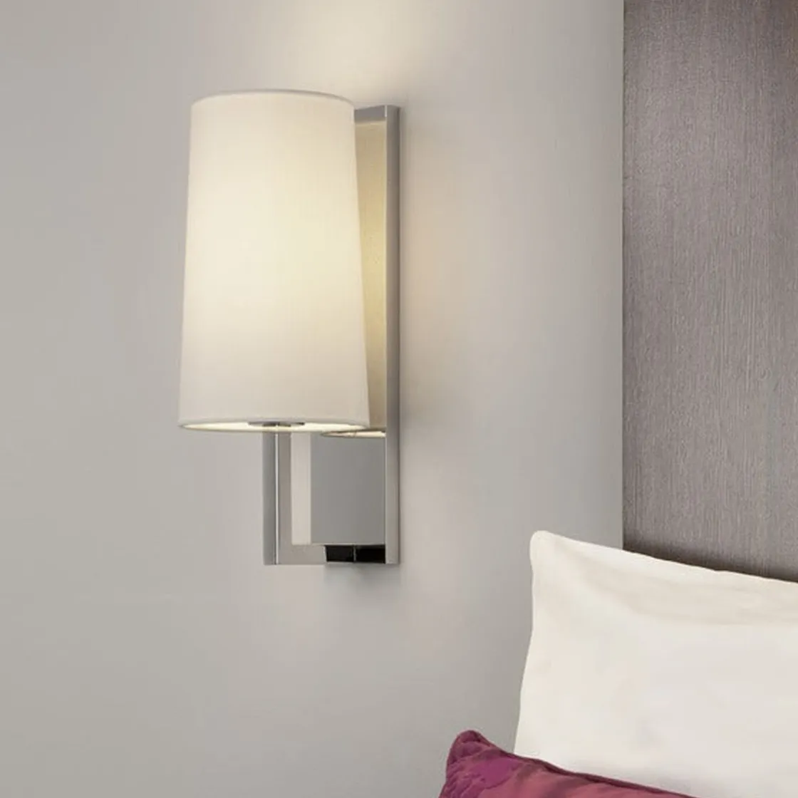 Astro Lighting Baderomsbelysning Vegg<Riva 350 vegglampe IP44 med skjerm