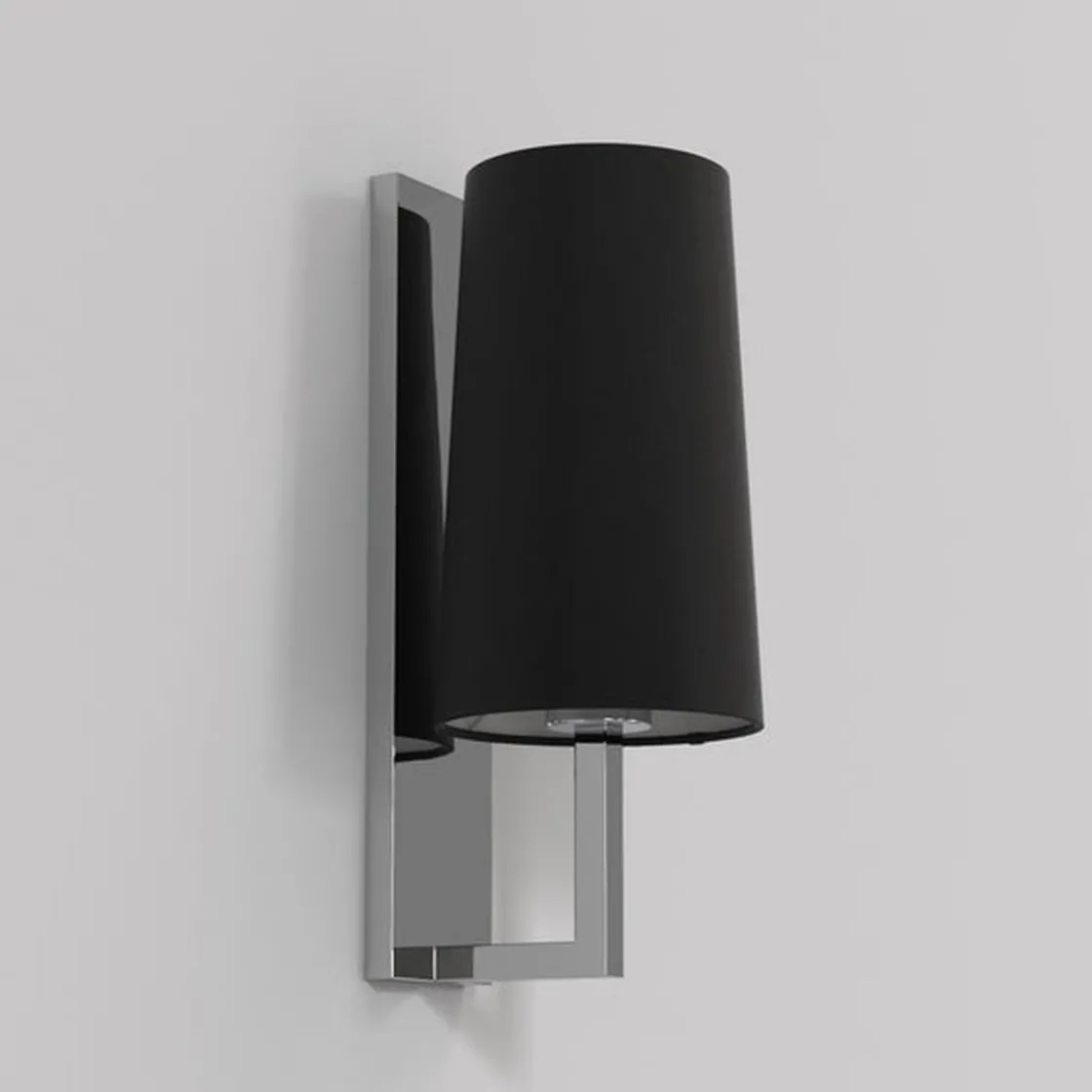 Astro Lighting Baderomsbelysning Vegg<Riva 350 vegglampe IP44 med skjerm