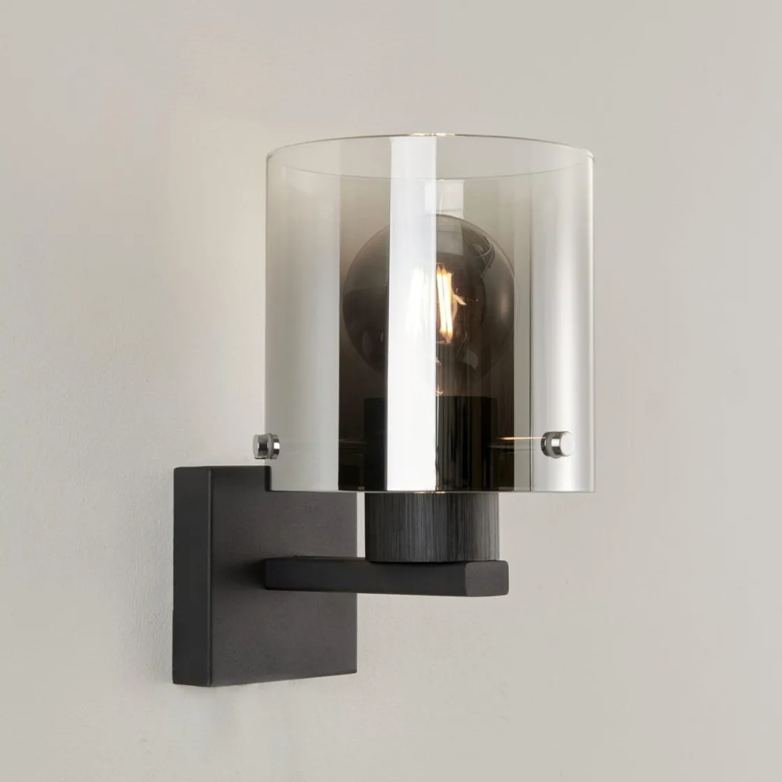 Ms - belysning Interiørlamper<Roxy vegglampe - Svart/Røykfarget