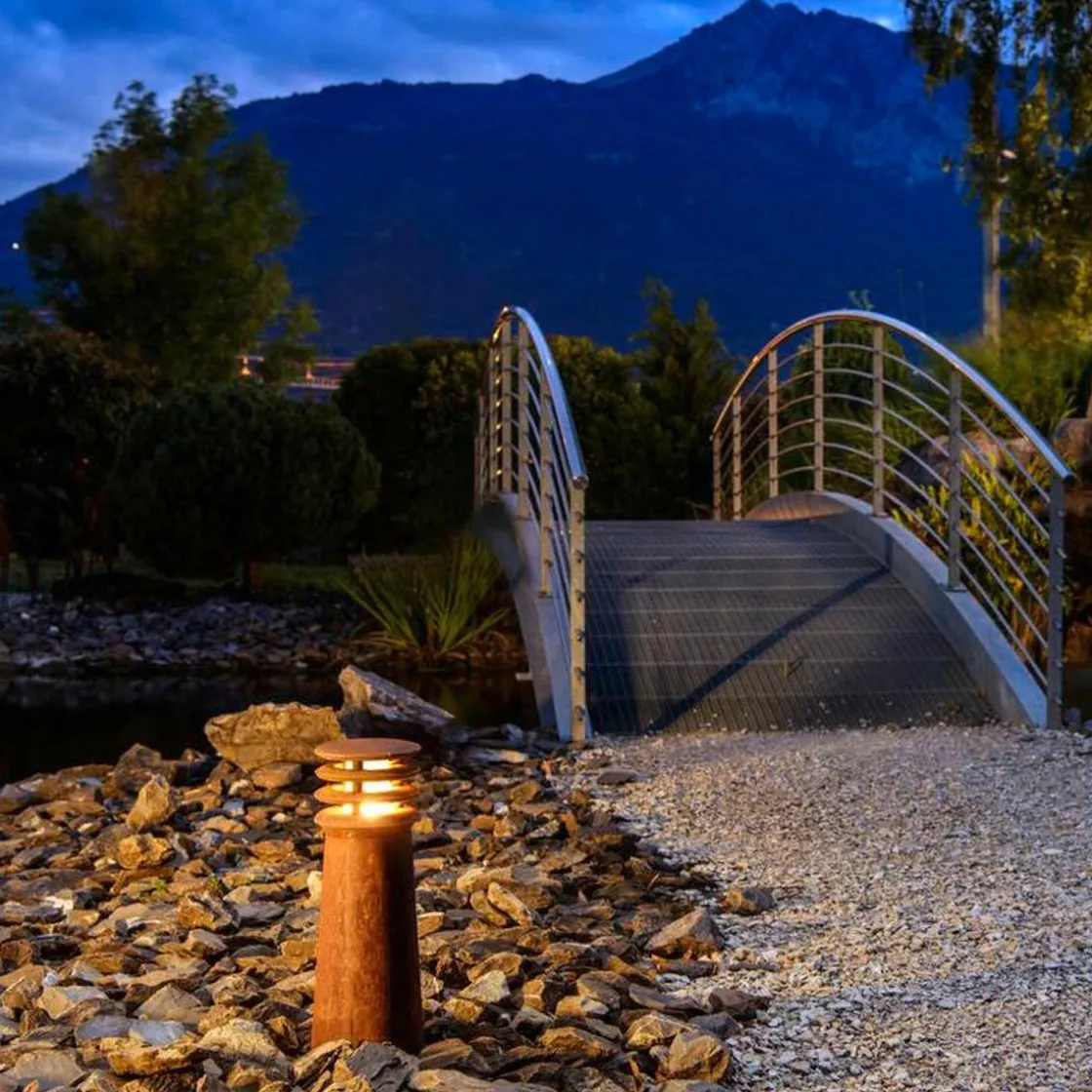 Slv Pullert<y rund pullert 40 cm IP55