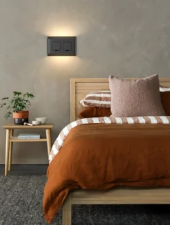 Aneta Lighting Utelamper Med Opp/Ned Lys<Søgne vegglampe utendørs opp/ned lys IP44 10W m/dobbel stikkontakt - Dimbar