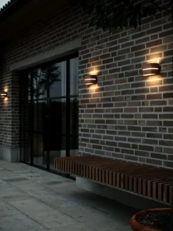 Nordlux Utelamper Med Opp/Ned Lys<Sibelis vegglampe for utendørsbruk IP44