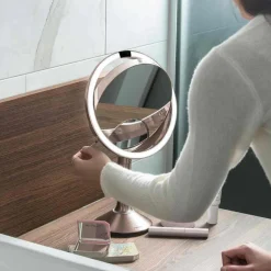 Simplehuman Sminkespeil Med Lys<sminkespeil trio med lys, sensor og oppladbart - Rosegull
