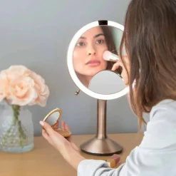 Simplehuman Sminkespeil Med Lys<sminkespeil trio med lys, sensor og oppladbart - Rosegull