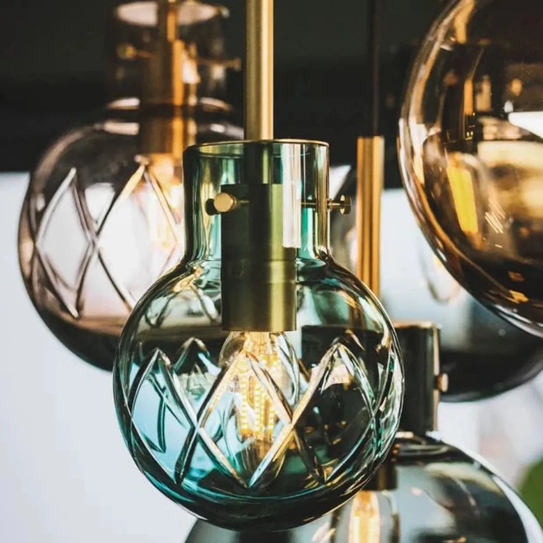 Hadeland Glassverk Kjøkkenbelysning Tak|Takpendler<Skumring Krystallkuler 3 stk - Sort Baldakin