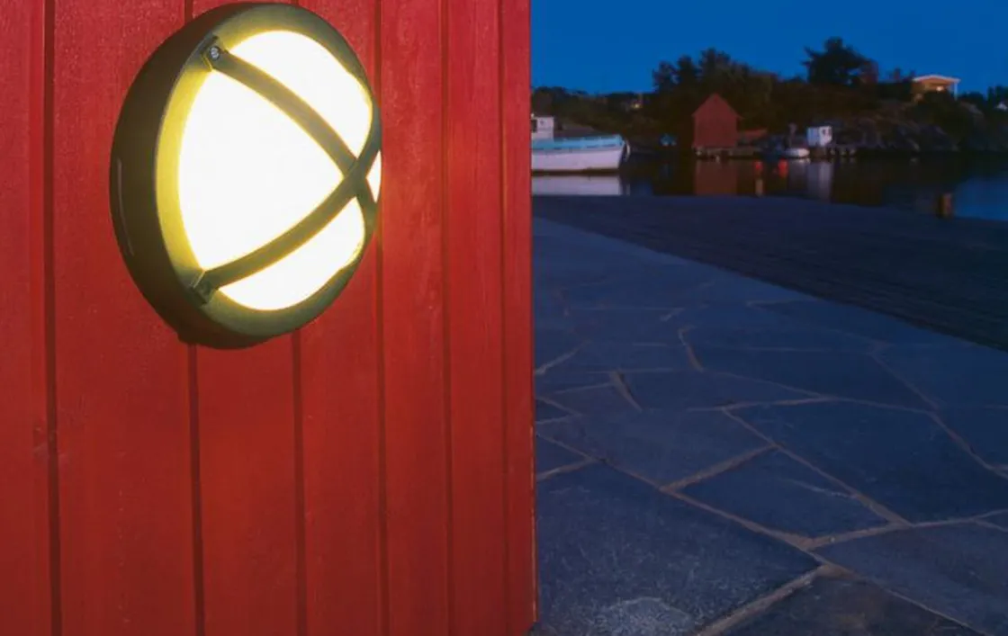 Sg Armaturen As Utelamper - Veggskjold / Plafond|Kjøkkenbelysning Tak<Solo vegglampe utendørs E27