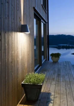 Sg Armaturen As Lightup-Pris|Utelamper Med Opp/Ned Lys<Spike 1100 LED + opplys