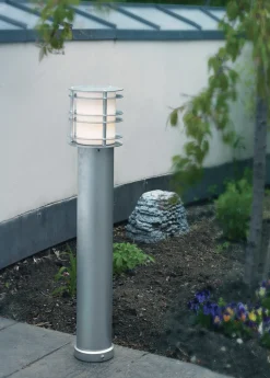 Norlys Lightup-Pris|Utelamper Til Kystområder<Stockholm pullert 1464 opalglass - Galvanisert stål