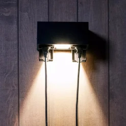 Norlux Utelamper Med Opp/Ned Lys<Talos vegglampe utendørs IP54 8W m/dobbel stikkontakt