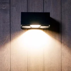 Norlux Utelamper Med Opp/Ned Lys<Talos vegglampe utendørs IP54 8W m/dobbel stikkontakt