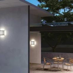 LOOM Design Utelamper - Veggskjold / Plafond<Thor vegglampe IP65 12W utendørs - /Frostet glass