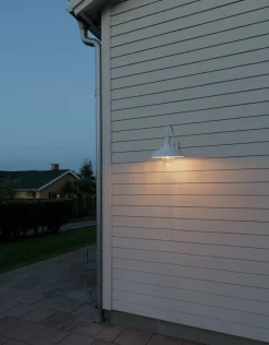 Konstsmide Utelamper - Klassiske Vegglamper<Trapani vegglampe utendørs IP44