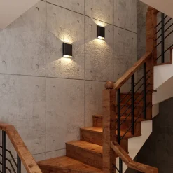 NorDesign Utelamper Med Opp/Ned Lys<Trem K2 vegglampe 2 x 6W 3000 Kelvin - Dimbar