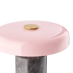 Design by Us Oppladbare Bordlamper<Trip oppladbar bordlampe - Sølv marmor/Rosa blank skjerm