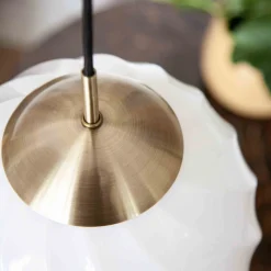 Halo Designs Kjøkkenbelysning Tak|Takpendler<Twist Egg takpendel 25 cm - Antikk messing/Hvit