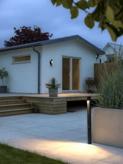 Konstsmide Pullert<Udine pullert utendørs 97 cm 12W 3000K IP65 -