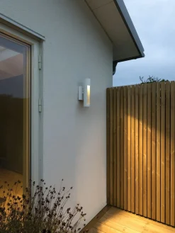 Konstsmide Utelamper Med Opp/Ned Lys<Udine vegglampe utendørs 12W 3000K IP44 -