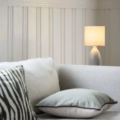 Pr home of Scandinavia Ab Lampeskjermer<Uno bordlampe