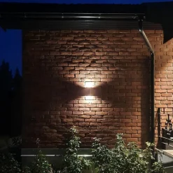 Norlux Utelamper Med Opp/Ned Lys<Vega vegglampe opp/ned utendørs 2x6W IP54 - Mørk