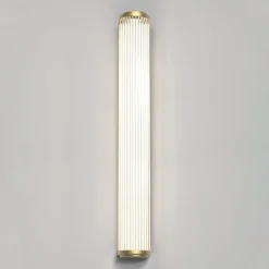 Astro Lighting Baderomsbelysning Vegg<Versailles 600 vegglampe 25W IP44 3000 kelvin - Matt Gullfarget