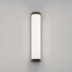 Astro Lighting Baderomsbelysning Vegg<Versailles 370 vegglampe 14W IP44 3000 kelvin