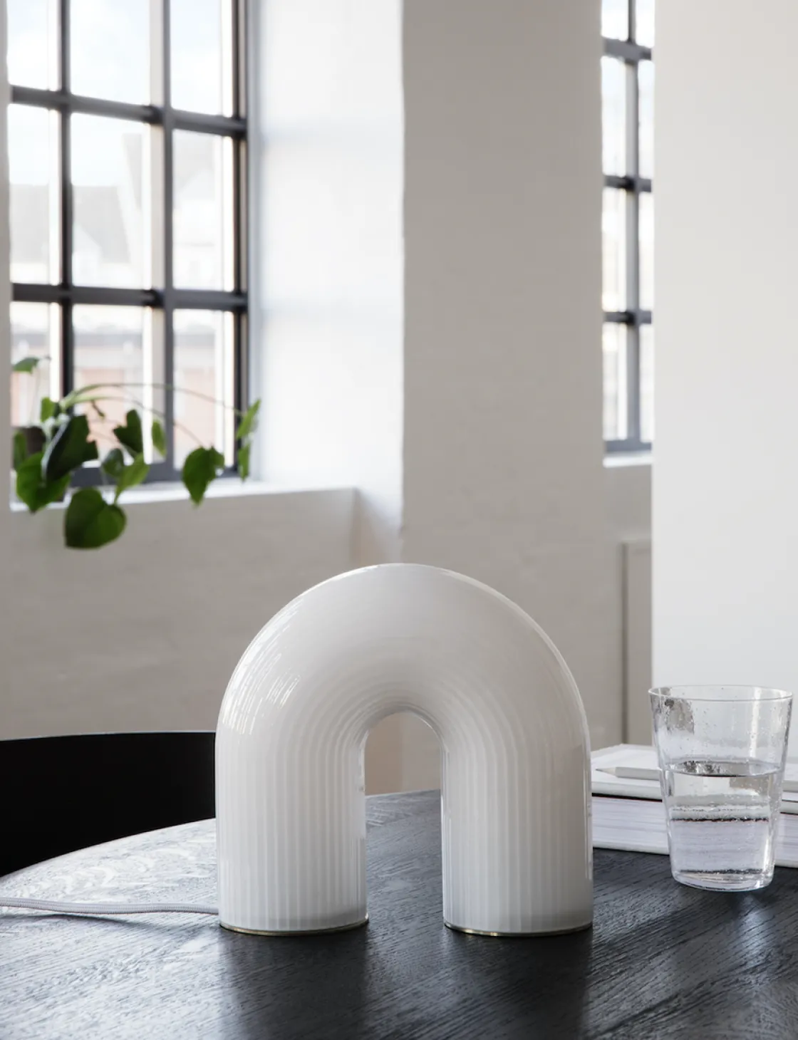 Ferm Living Barneromsbelysning<Vuelta bordlampe